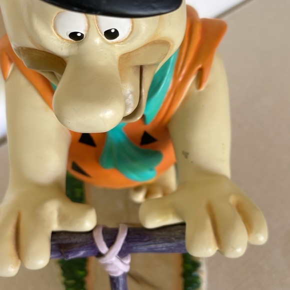 Fred Flintstone RARE FIND 1996 Creature Comforts LE resin Hanna Barbera - Picture 15 of 15